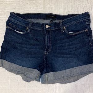 Banana Republic denim shorts size 30/10 dark denim